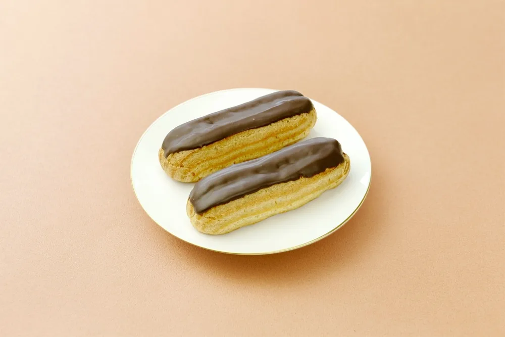 チョコレートのエクレア
